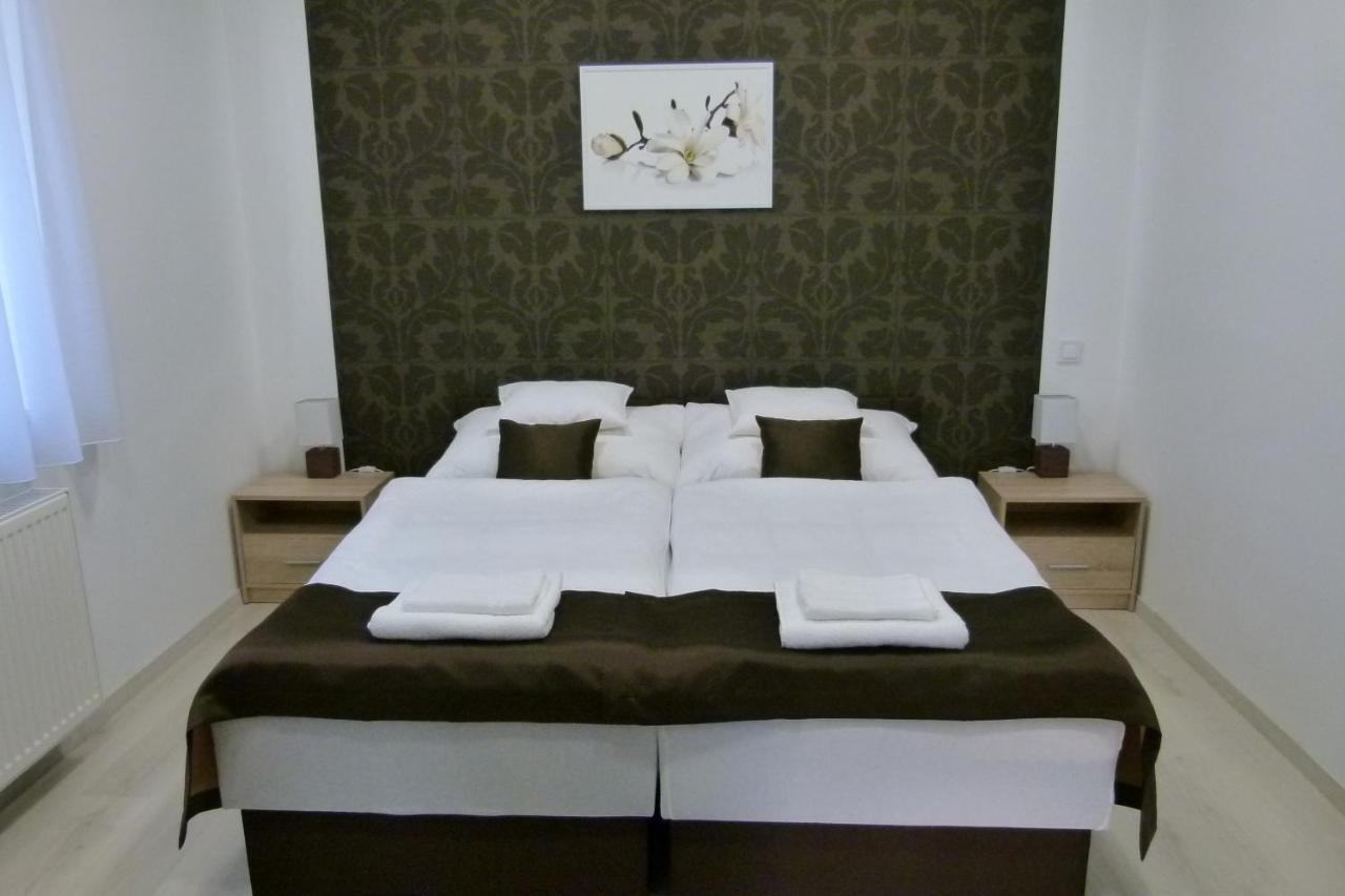 Wolf House Apartman Zalaegerszeg Exterior foto
